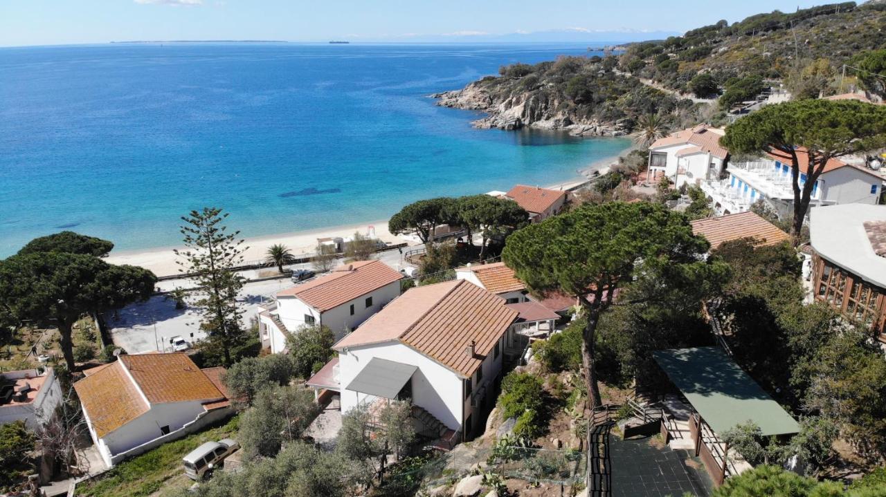 Appartamenti Cavoli - Vista Mare Con Terrazze, Clima E Posti Auto Spiaggia di Cavoli Esterno foto