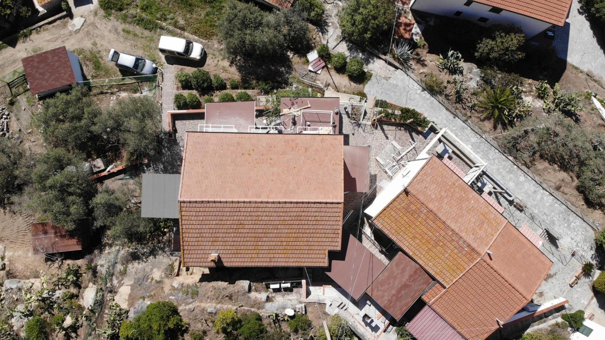 Appartamenti Cavoli - Vista Mare Con Terrazze, Clima E Posti Auto Spiaggia di Cavoli Esterno foto